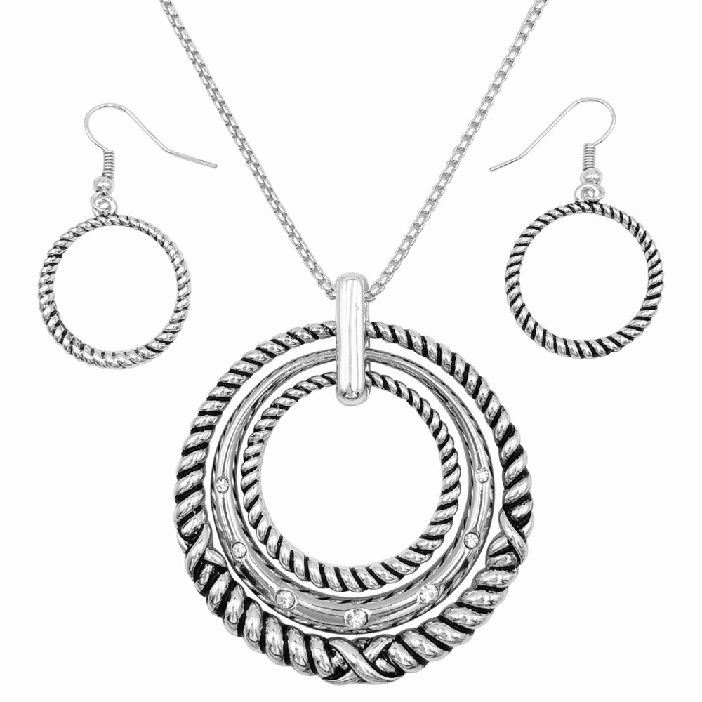 3 Ring Textured Silver Necklace Earrings Set